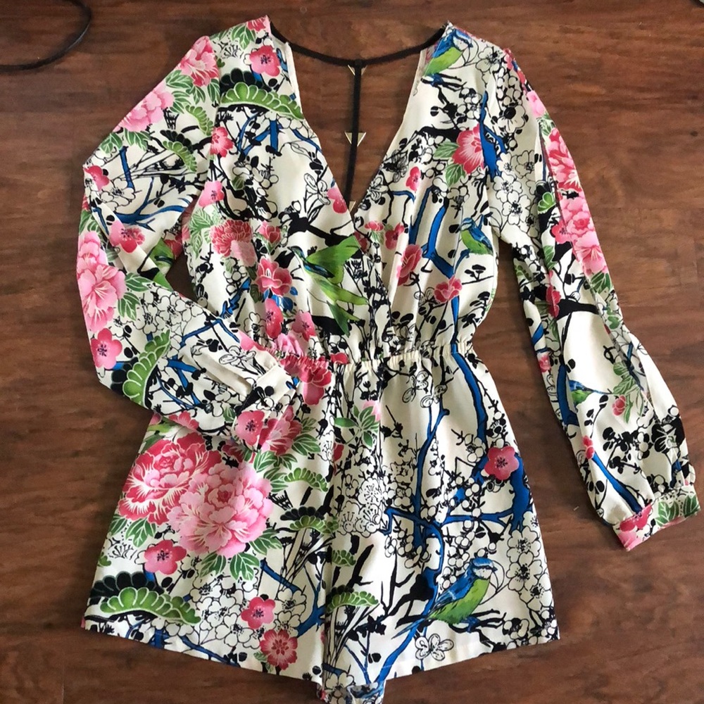 Long sleeve romper !